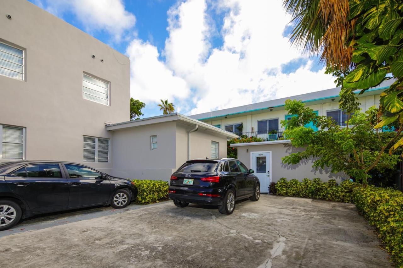 Sunny Days Apartments Miami Beach Bagian luar foto