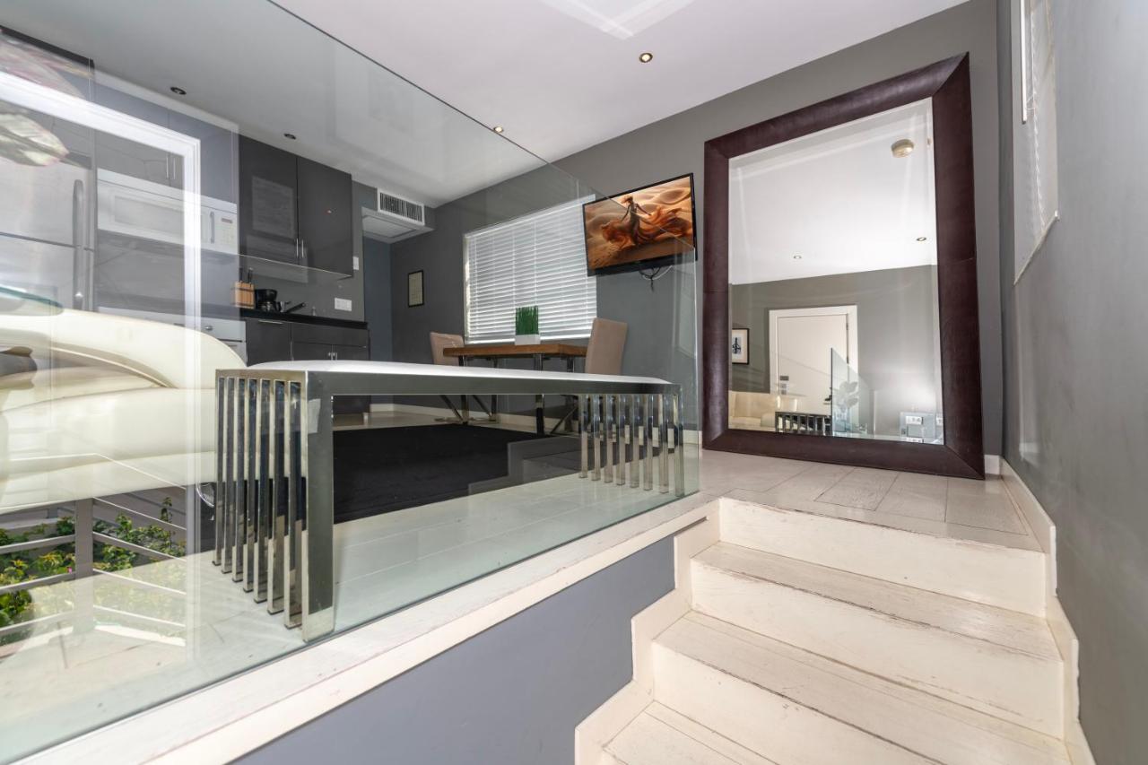 Sunny Days Apartments Miami Beach Bagian luar foto