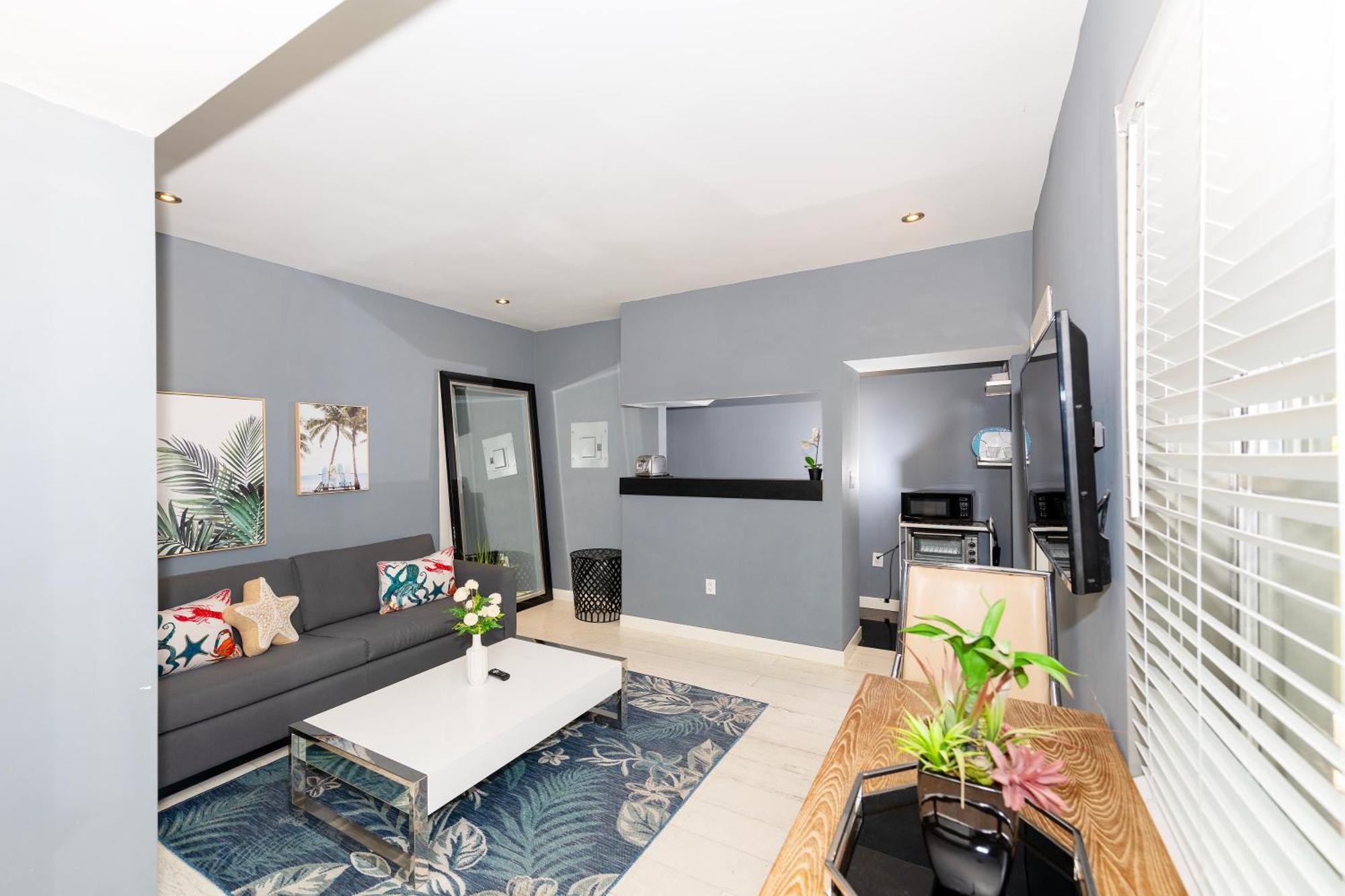 Sunny Days Apartments Miami Beach Bagian luar foto